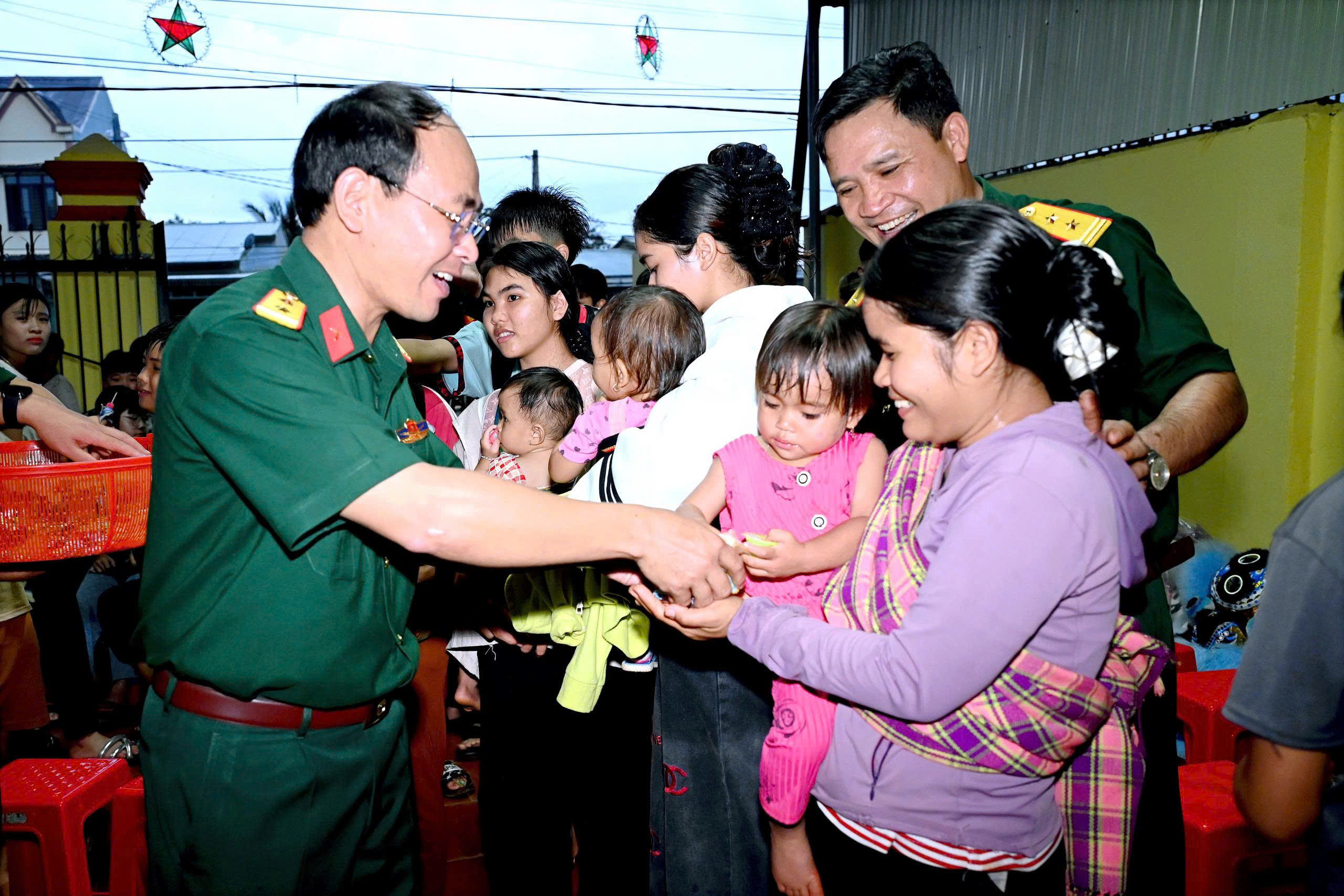 Đoàn KT-QP 75 tổ chức nhiều hoạt động ý nghĩa nhân dịp Tết Trung thu 2025