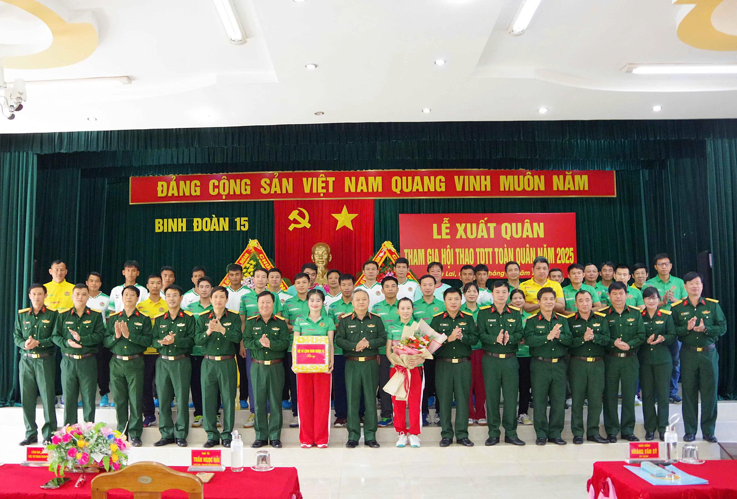 Binh đoàn 15 tổ chức Lễ xuất quân tham gia Hội thao Thể dục thể thao toàn quân năm 2025