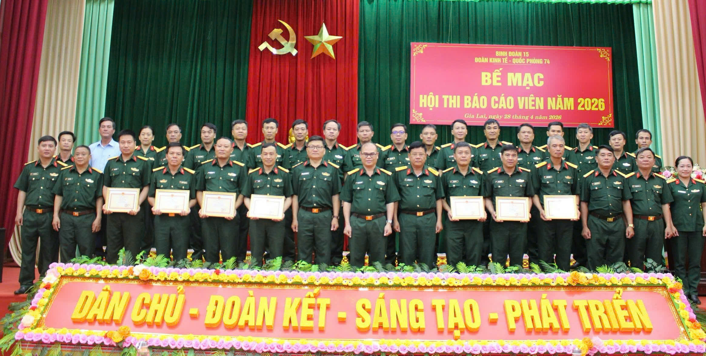 Đoàn Kinh tế - Quốc phòng 74 bế mạc Hội thi Báo cáo viên cấp cơ sở năm 2026