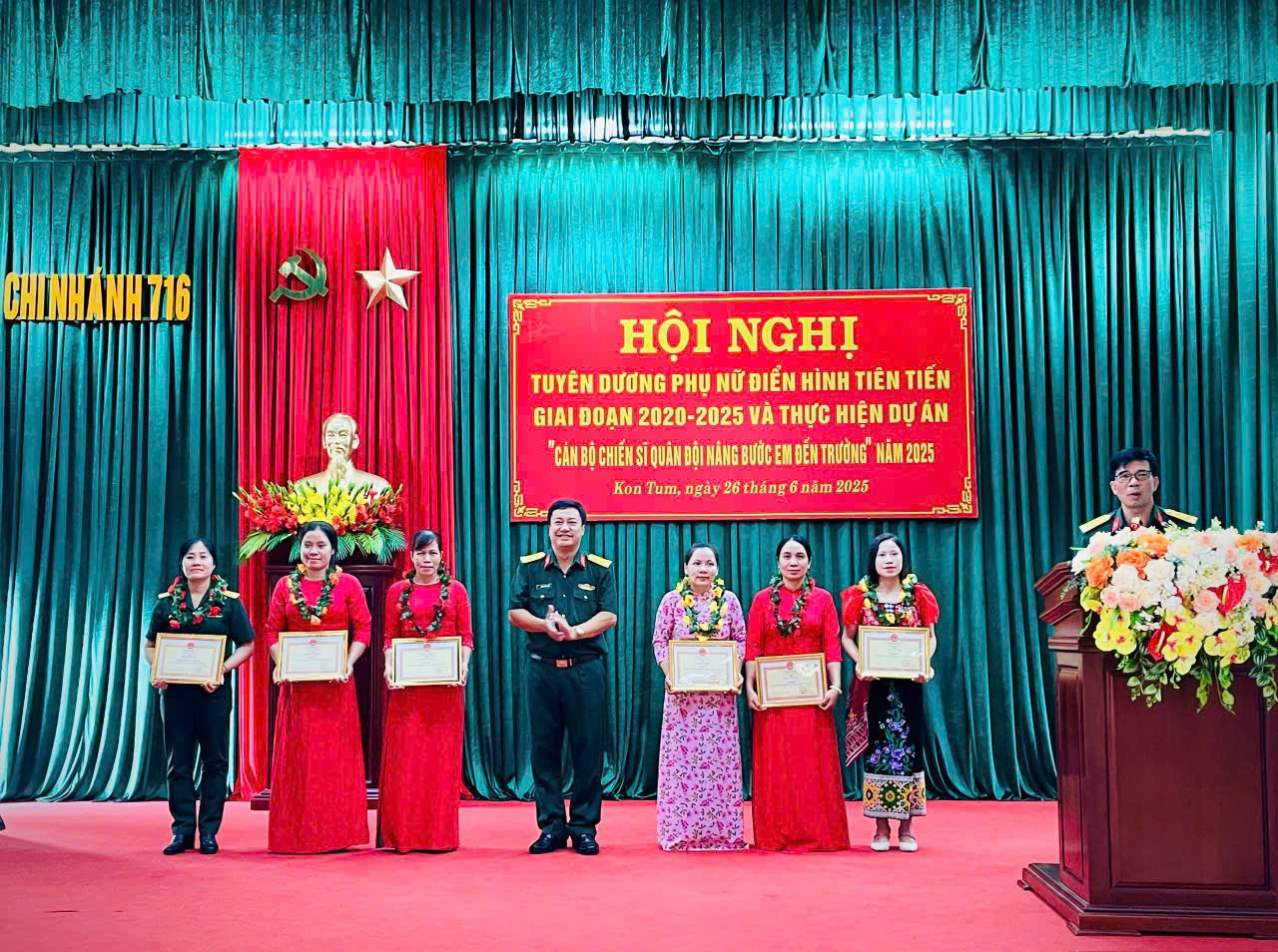 Chi nhánh 716 tổ chức Hội nghị tuyên dương điển hình tiên tiến phụ nữ giai đoạn 2020–2025   và sơ kết nhiệm vụ 6 tháng đầu năm 2025